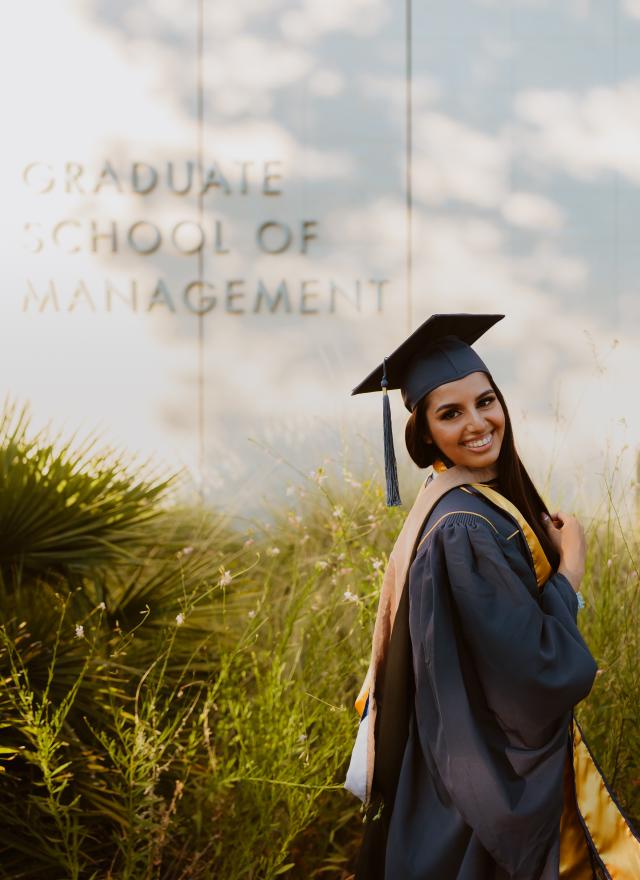 Jaspreet Bola MPAc 21 graduation