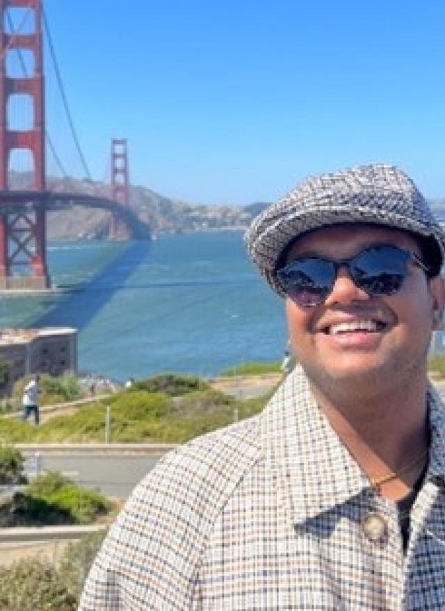 Mrimon "Nemo" Guha  in front of the Golden Gate bridge