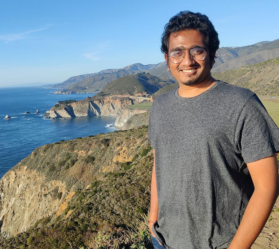 Keshore Suryanarayanan MSBA 22 portrait on the California coast