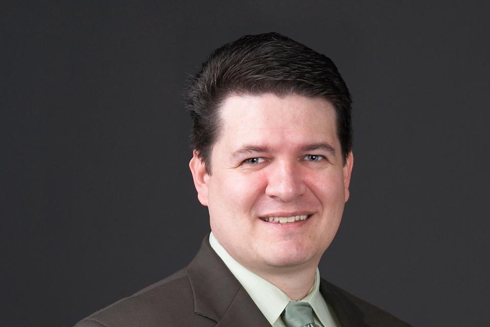 Graduate School of Management alumnus Matt Harris.