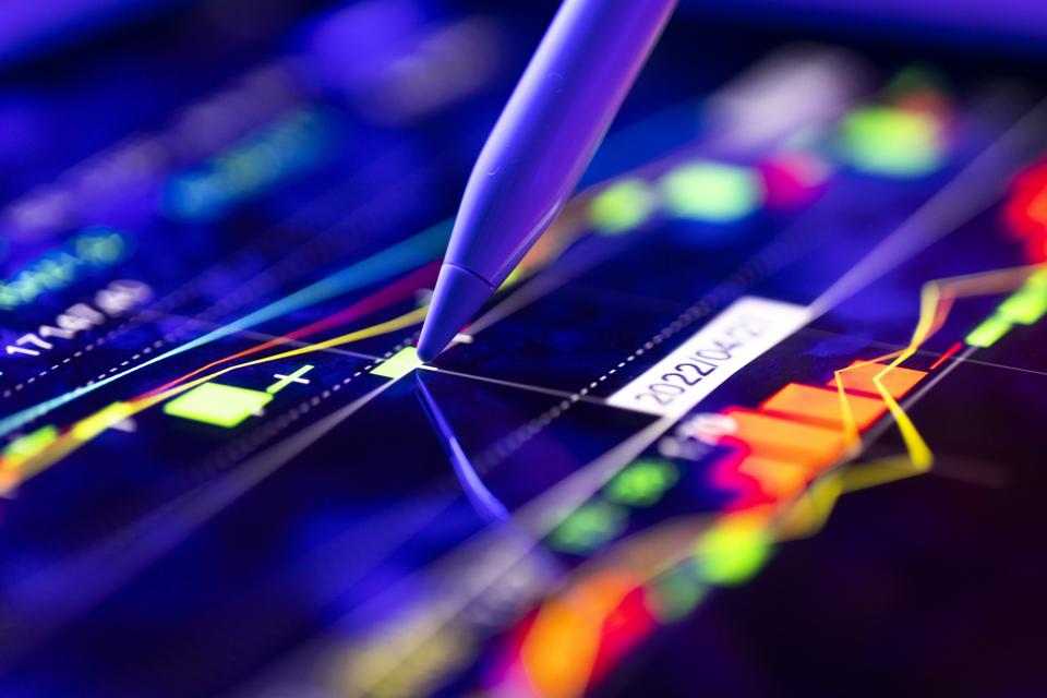 Digital Accounting Chart of numbers on a graph